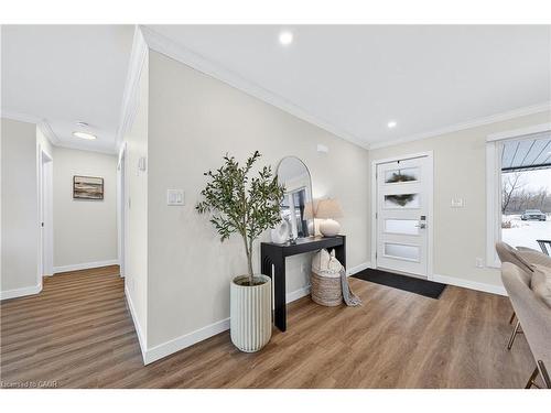 72 Harts Lane W, Guelph, ON - Indoor