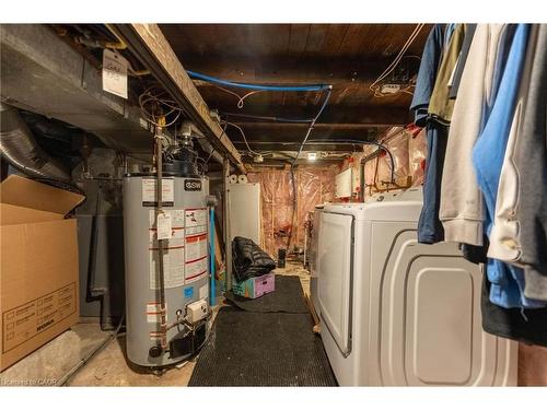 140 Royal Avenue, Hamilton, ON - Indoor Photo Showing Basement