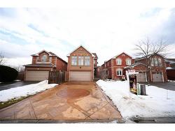 42 Ripley Crescent  Brampton, ON L6Y 5C4