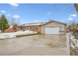 3972 Burns Street  Shakespeare, ON N0B 2P0