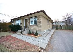 2-171 Rykert Street  St. Catharines, ON L2S 2B5