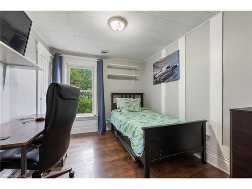 17 Bertha Street, Simcoe, ON - Indoor Photo Showing Bedroom