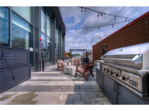 1114-15 Wellington Street S, Kitchener, ON - Outdoor With Exterior