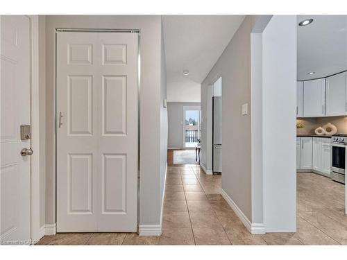 34 Rosebank Crescent, Kitchener, ON - Indoor Photo Showing Other Room