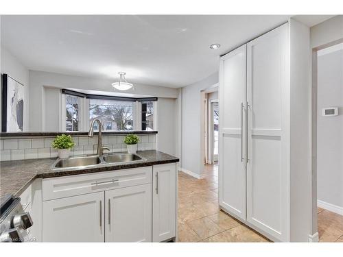 34 Rosebank Crescent, Kitchener, ON - Indoor Photo Showing Kitchen With Double Sink
