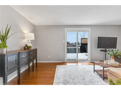 34 Rosebank Crescent, Kitchener, ON - Indoor