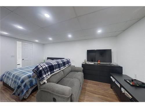 2-17 Gibson Drive, Kitchener, ON - Indoor