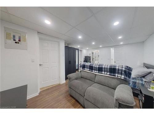 2-17 Gibson Drive, Kitchener, ON - Indoor