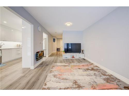 524 Windflower Crescent, Kitchener, ON - Indoor