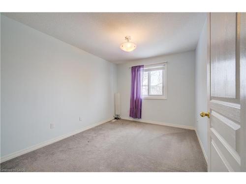 524 Windflower Crescent, Kitchener, ON - Indoor Photo Showing Other Room