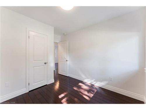 103 Wise Crescent, Hamilton, ON - Indoor Photo Showing Other Room