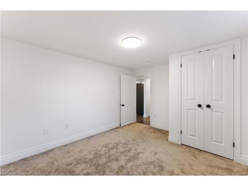 103 Wise Crescent, Hamilton, ON - Indoor Photo Showing Other Room