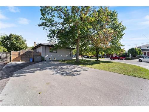 103 Wise Crescent, Hamilton, ON - Outdoor
