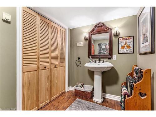 113 Deer Ridge Drive, Kitchener, ON - Indoor Photo Showing Bathroom