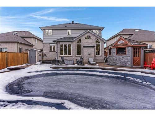 113 Deer Ridge Drive, Kitchener, ON - Outdoor