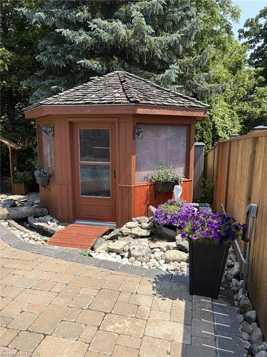 113 Deer Ridge Drive, Kitchener, ON - Outdoor