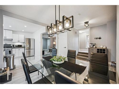 1326 Queenston Road, Cambridge, ON - Indoor Photo Showing Dining Room