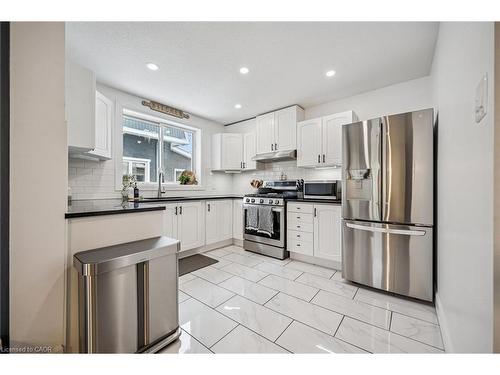 1326 Queenston Road, Cambridge, ON - Indoor Photo Showing Kitchen With Stainless Steel Kitchen With Upgraded Kitchen