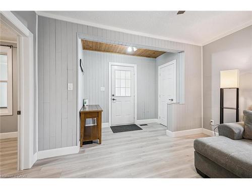 1326 Queenston Road, Cambridge, ON - Indoor