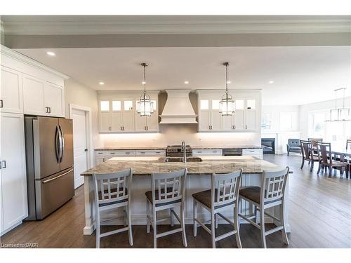 15 Hudson Drive, Brantford, ON - Indoor