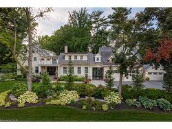 347 East Hart Crescent  Burlington, ON L7N 1P8