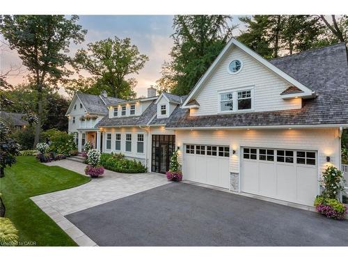 347 East Hart Crescent, Burlington, ON - Outdoor With Facade