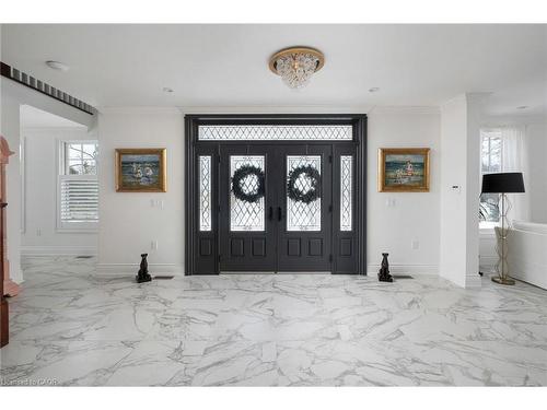 347 East Hart Crescent, Burlington, ON - Indoor Photo Showing Other Room