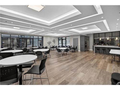 225-1 Redfern Avenue, Hamilton, ON - Indoor