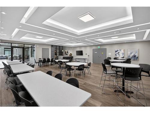 225-1 Redfern Avenue, Hamilton, ON - Indoor Photo Showing Other Room