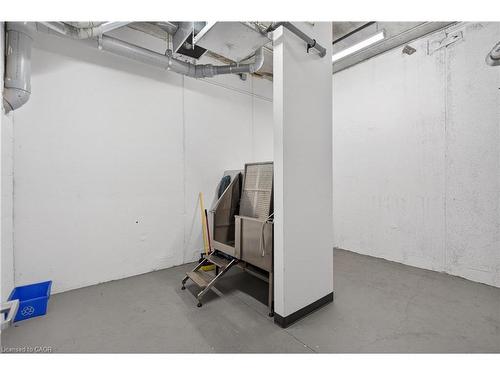 225-1 Redfern Avenue, Hamilton, ON - Indoor Photo Showing Garage