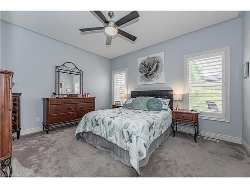 3985 Lower Coach Road, Fort Erie, ON - Indoor Photo Showing Bedroom