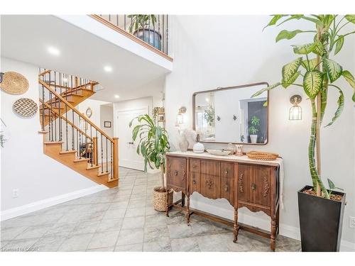 17 Krieghoff Drive, Hamilton, ON 