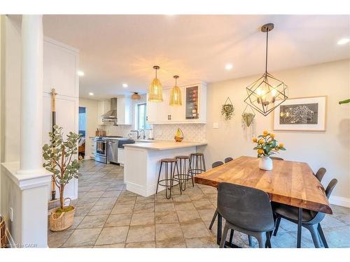 17 Krieghoff Drive, Hamilton, ON 