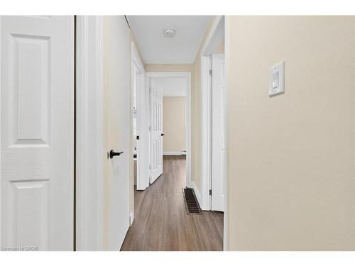 720 Parkview Crescent, Cambridge, ON - Indoor Photo Showing Other Room