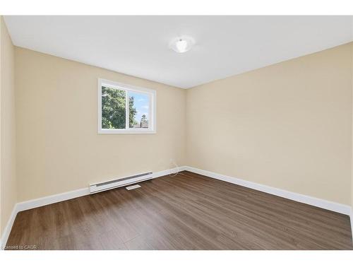 720 Parkview Crescent, Cambridge, ON - Indoor Photo Showing Other Room