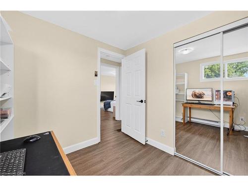 720 Parkview Crescent, Cambridge, ON - Indoor