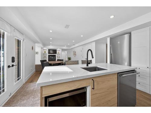 Lower Lvl-1326 Butter Road W, Hamilton, ON - Indoor Photo Showing Kitchen With Upgraded Kitchen
