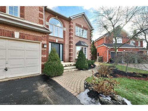 4166 Susan Court, Burlington, ON - Outdoor With Facade
