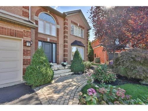4166 Susan Court, Burlington, ON - Outdoor