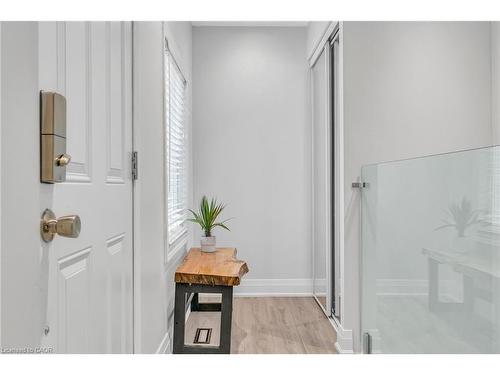 1034 Meredith Avenue, Mississauga, ON - Indoor