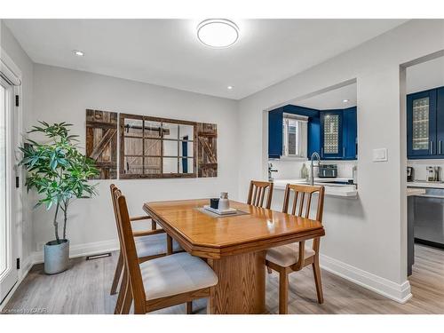 1034 Meredith Avenue, Mississauga, ON - Indoor Photo Showing Dining Room