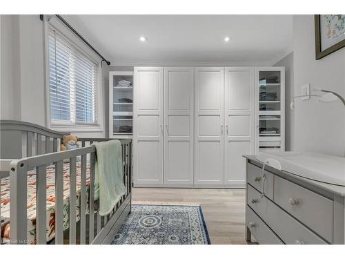 1034 Meredith Avenue, Mississauga, ON - Indoor