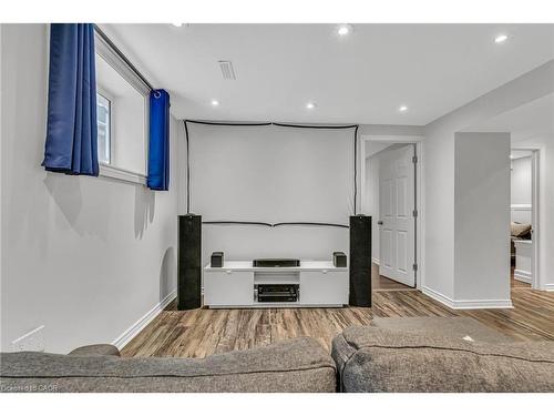 1034 Meredith Avenue, Mississauga, ON - Indoor Photo Showing Other Room