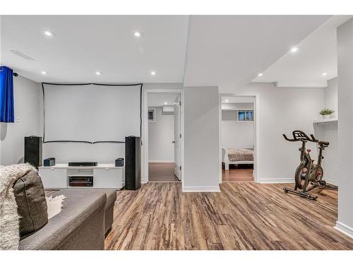 1034 Meredith Avenue, Mississauga, ON - Indoor Photo Showing Gym Room