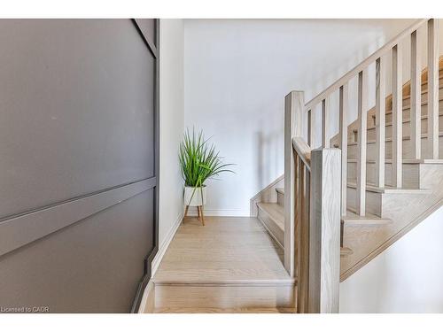 1841 Thames Circle, Milton, ON - Indoor Photo Showing Other Room