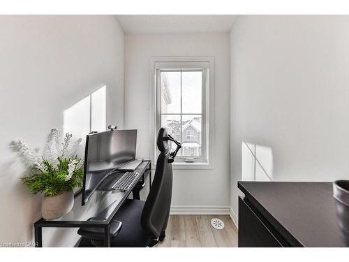 1841 Thames Circle, Milton, ON - Indoor