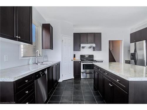 320 Robert Ferrie Drive, Kitchener, ON - Indoor Photo Showing Kitchen