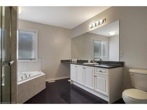 320 Robert Ferrie Drive, Kitchener, ON - Indoor Photo Showing Bathroom