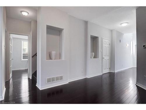 320 Robert Ferrie Drive, Kitchener, ON - Indoor Photo Showing Other Room