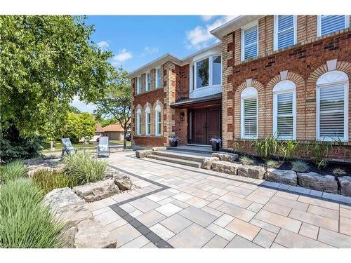 1399 Winterberry Drive, Burlington, ON - Outdoor